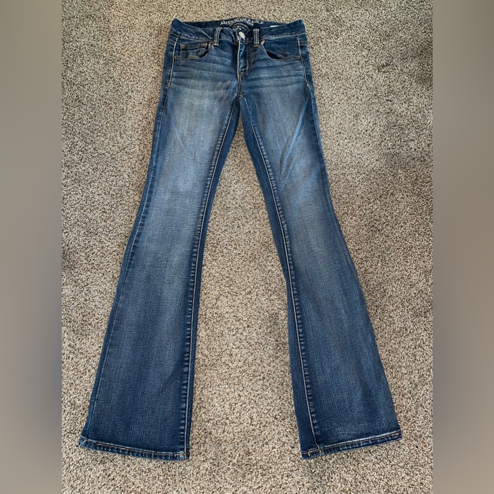 American Eagle Boot Cut Jeans Size 2